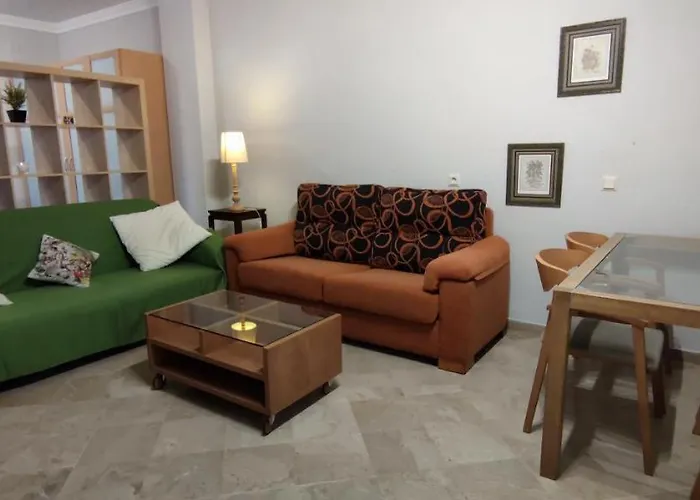 Apartamentos Serrallo, Parking Gratuito Y Cocina, Alhambra Y Playa